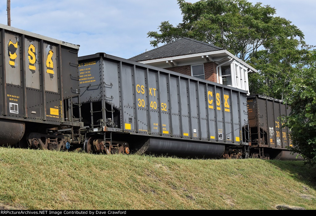 CSX 304052